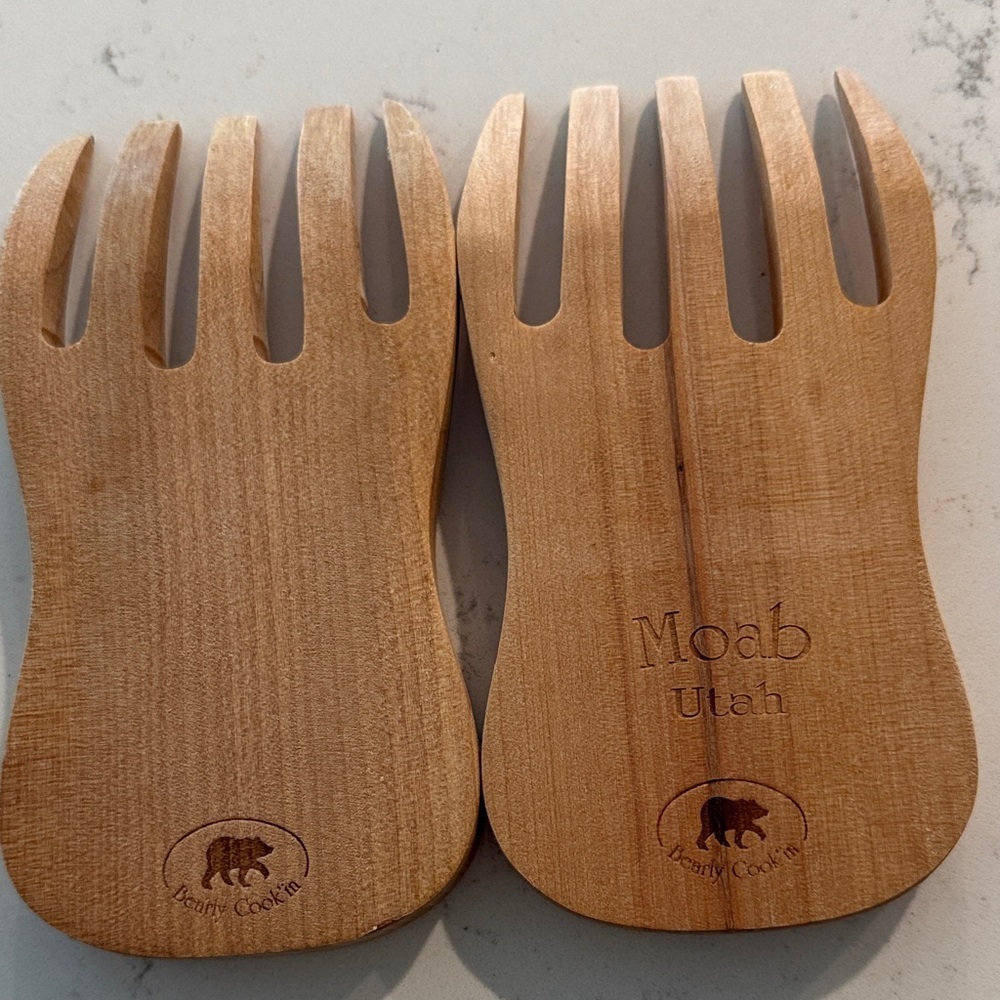 Moab Utah Bearly Cook’in Wooden Bear Claw Salad Servers